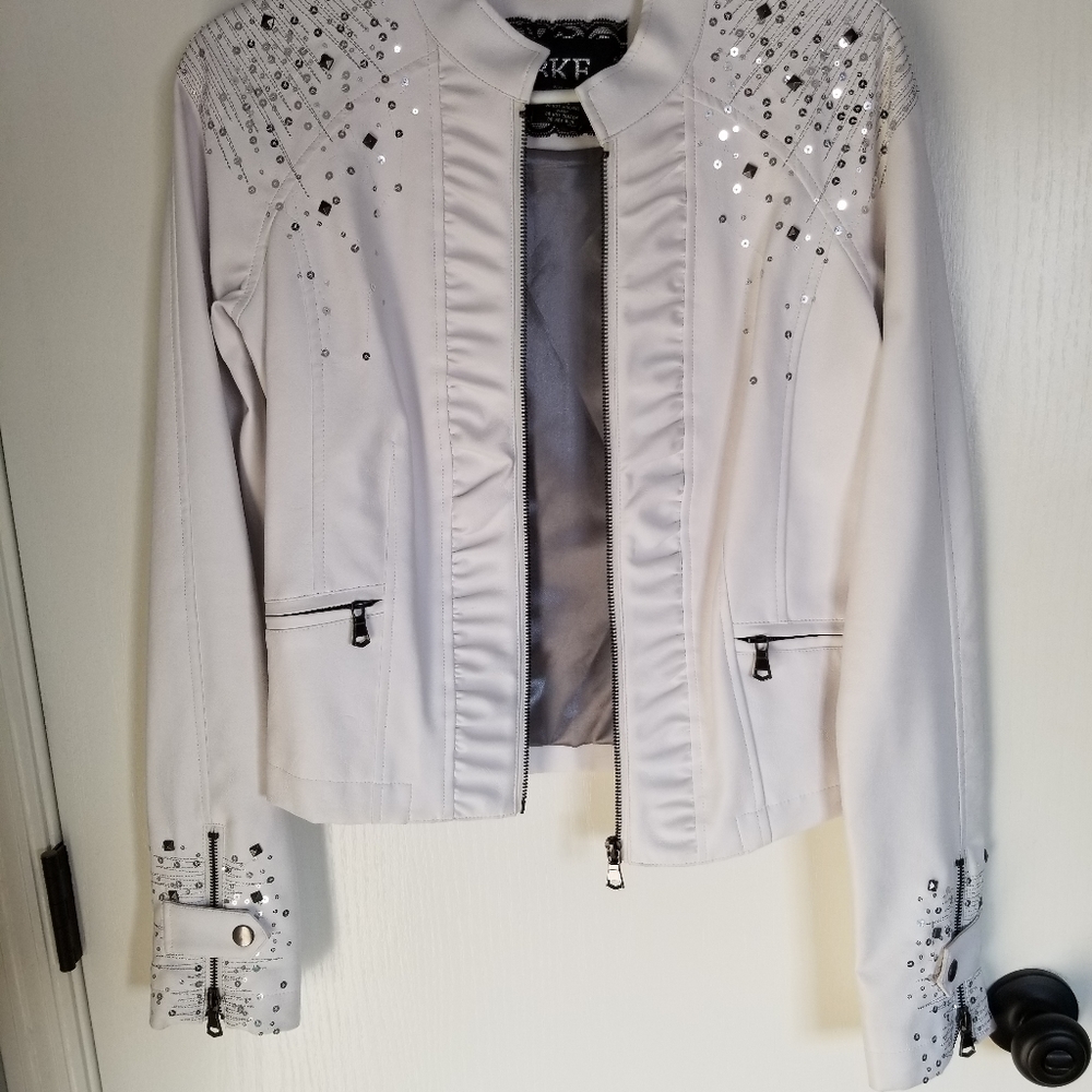White BKE leather jacket
